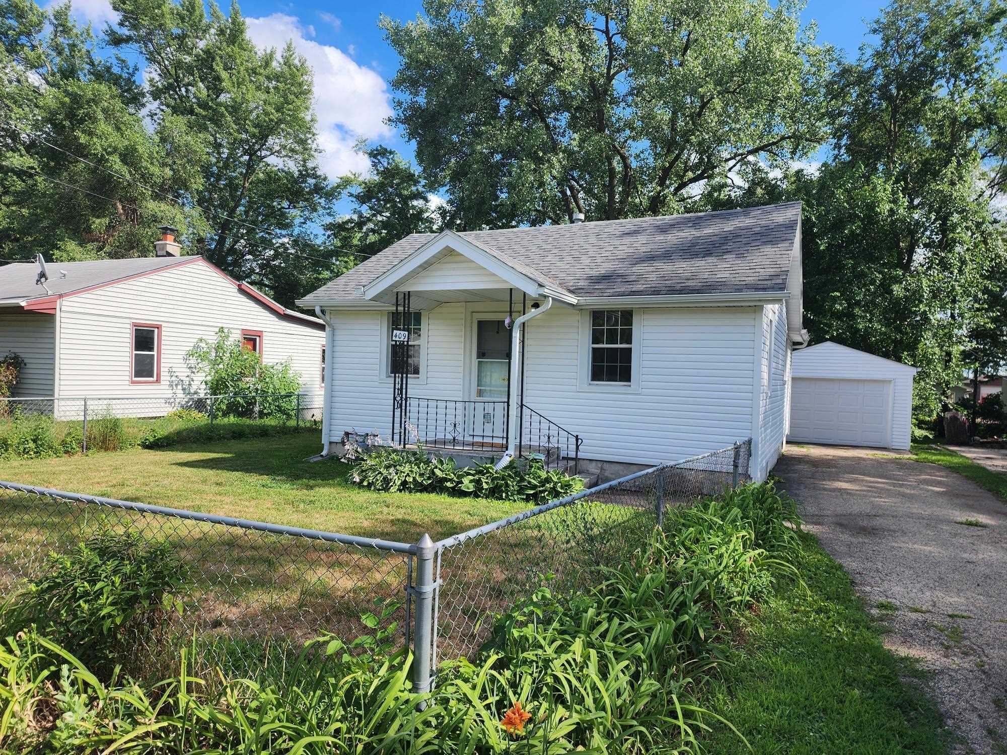 Property Photo:  409 Sawyer Road  IL 61109 