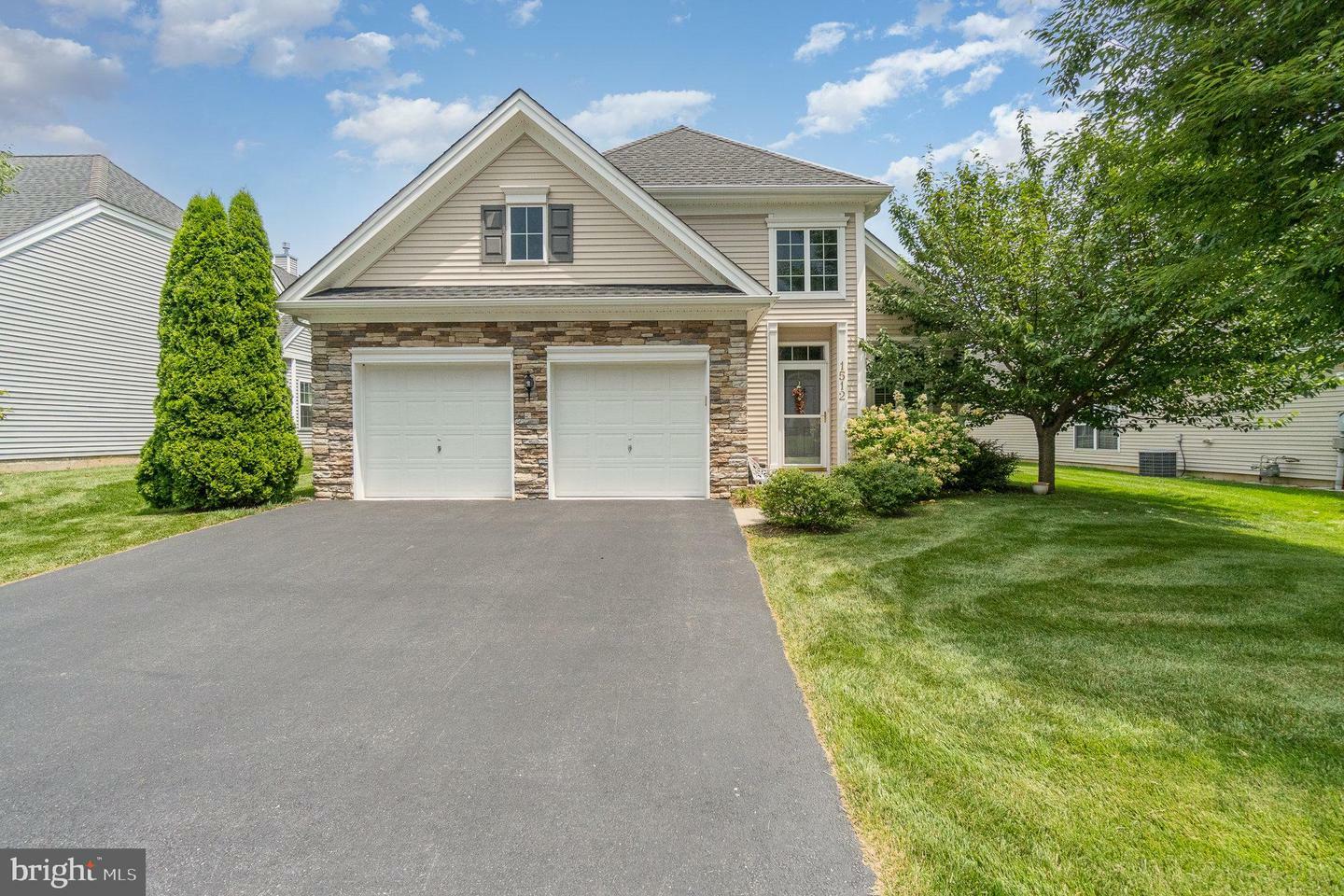 Property Photo: 1512 Hudson Road PA 17601