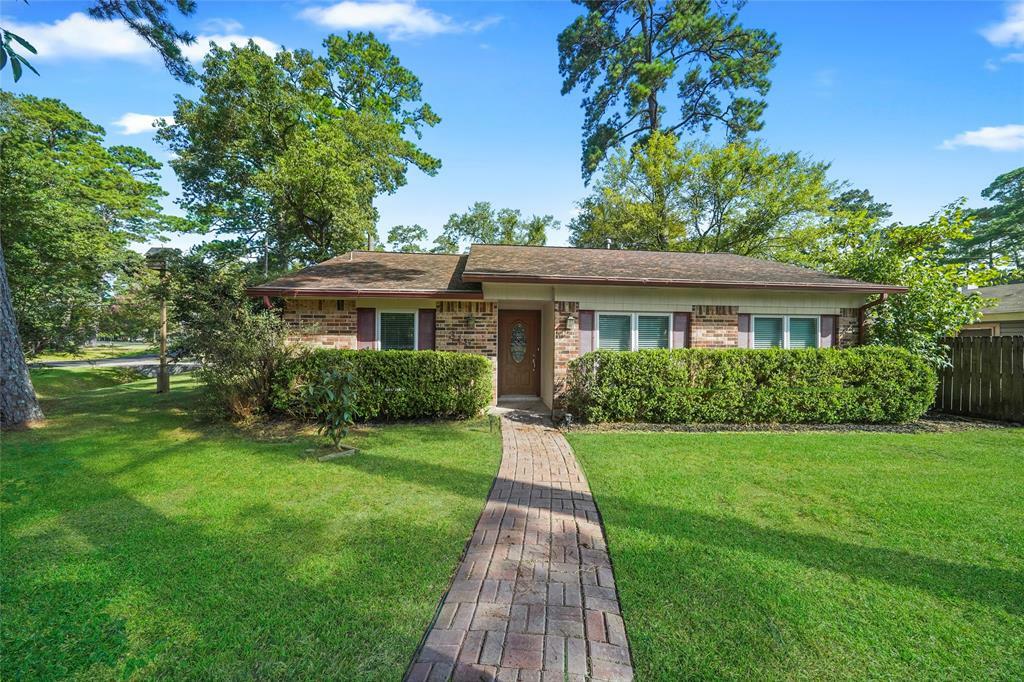 Property Photo:  315 Fall Creek Drive  TX 77336 