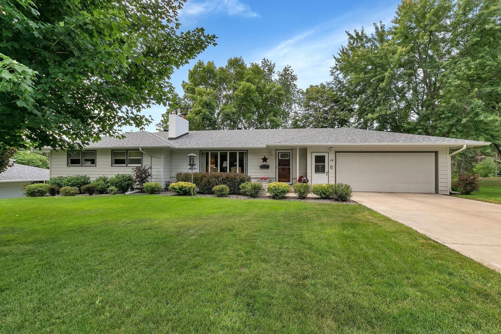 Property Photo:  14 Roger Road  MN 56301