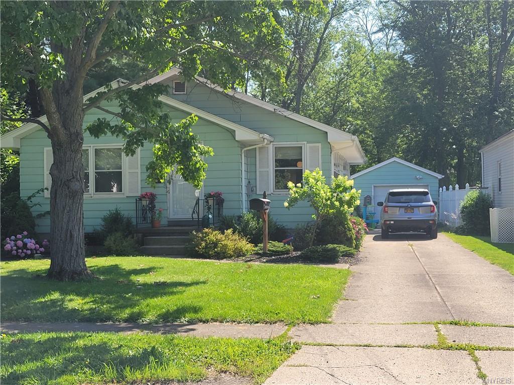 Property Photo: 37 Darlich Avenue NY 14075
