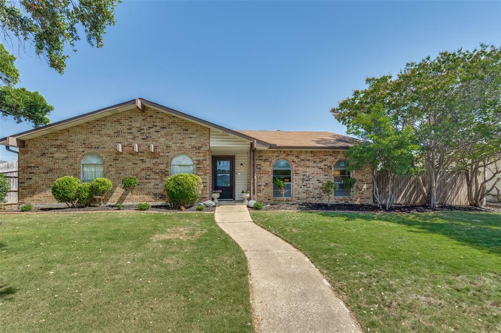 Property Photo:  1905 Castille Drive  TX 75007 