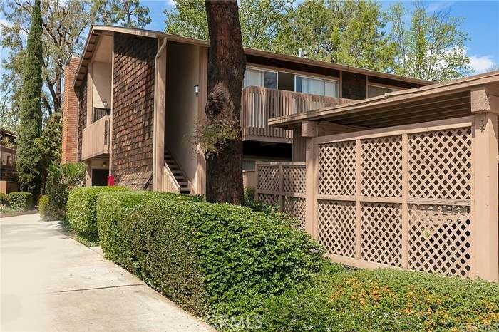 Property Photo:  1094 Cabrillo Park Drive H  CA 92701 