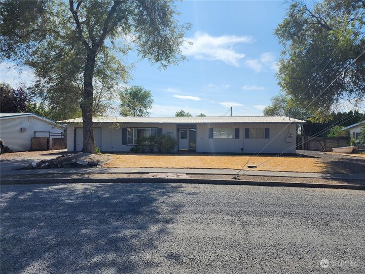 Property Photo:  9030 McConnell Drive  WA 98837 