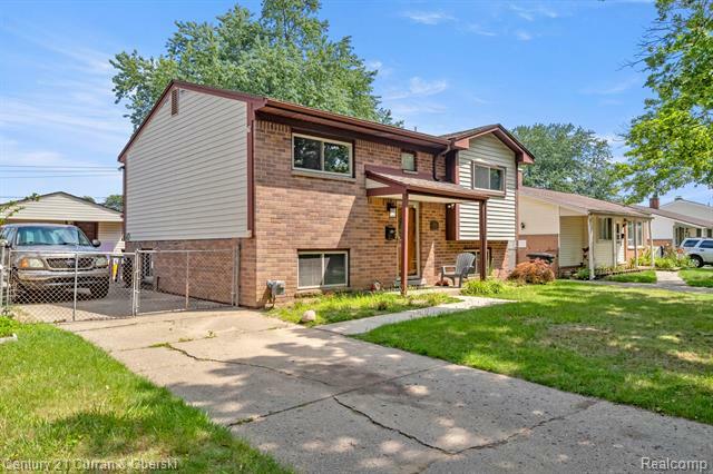 Property Photo:  30536 Hiveley Street  MI 48186 