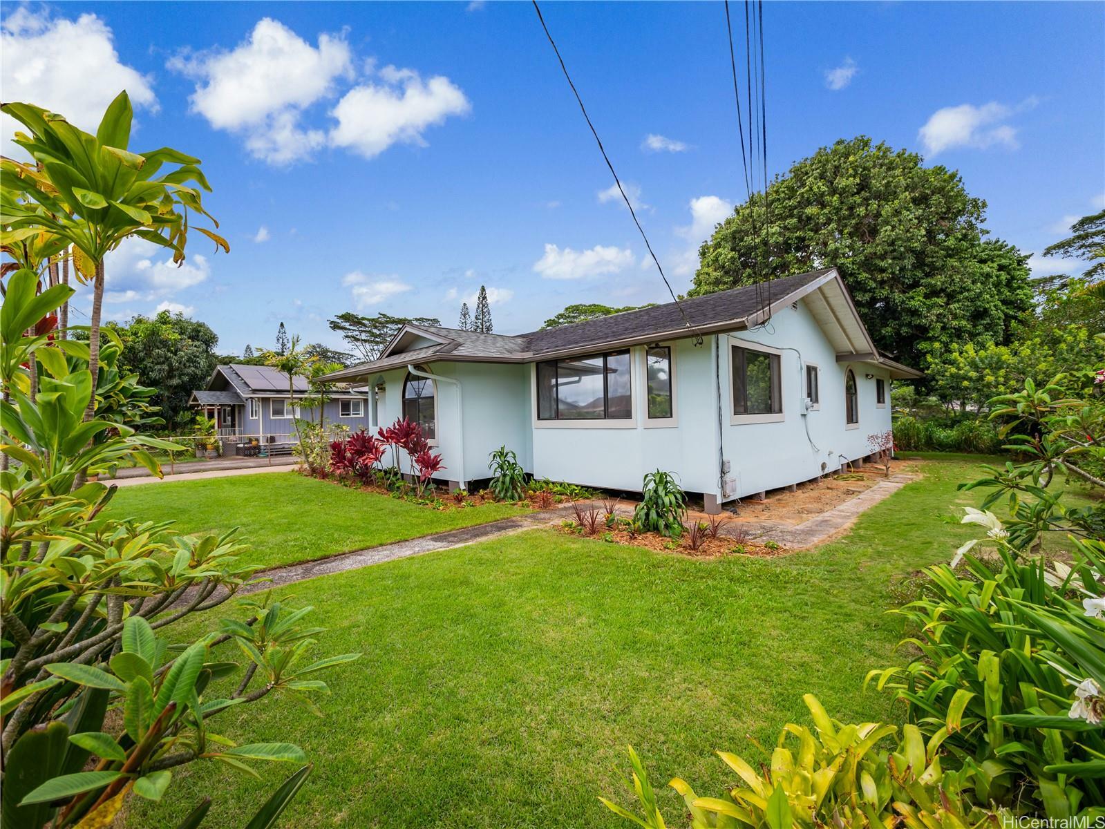 Property Photo:  302 N Circle Mauka Street  HI 96786 