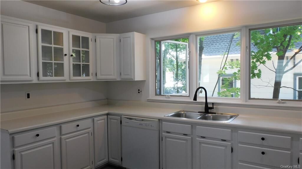 Property Photo: 225 High Avenue 2 NY 10960