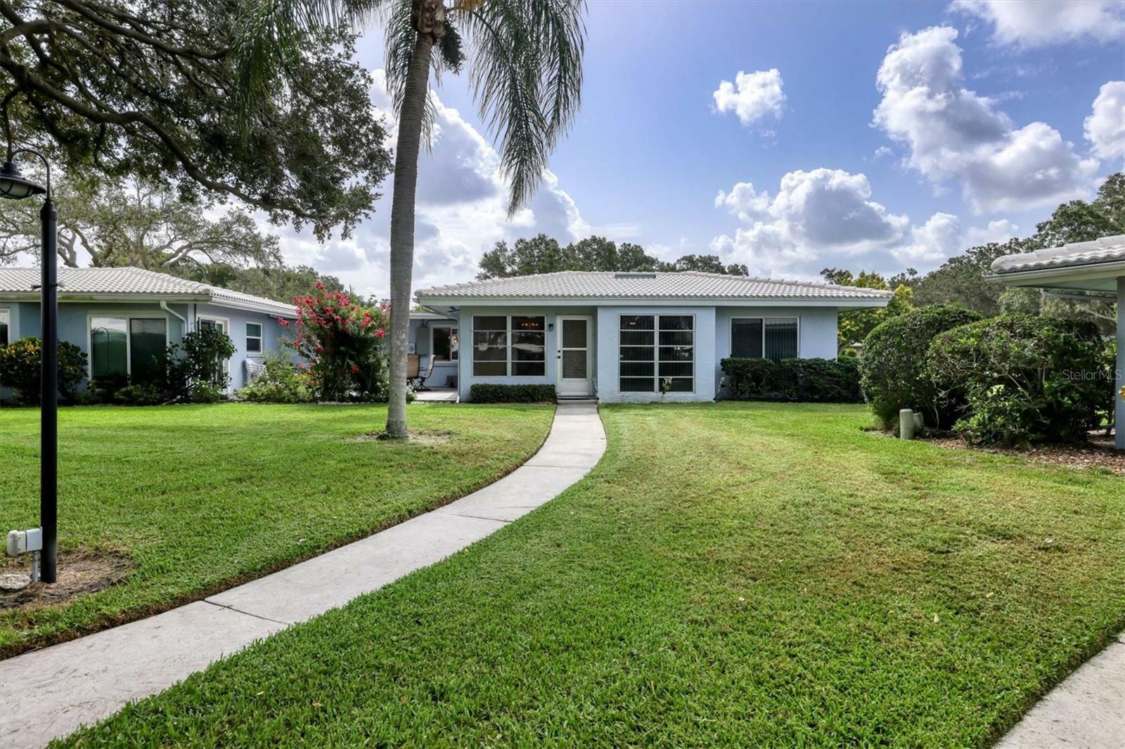 Property Photo:  3090 Riviera Drive 1519  FL 34232 