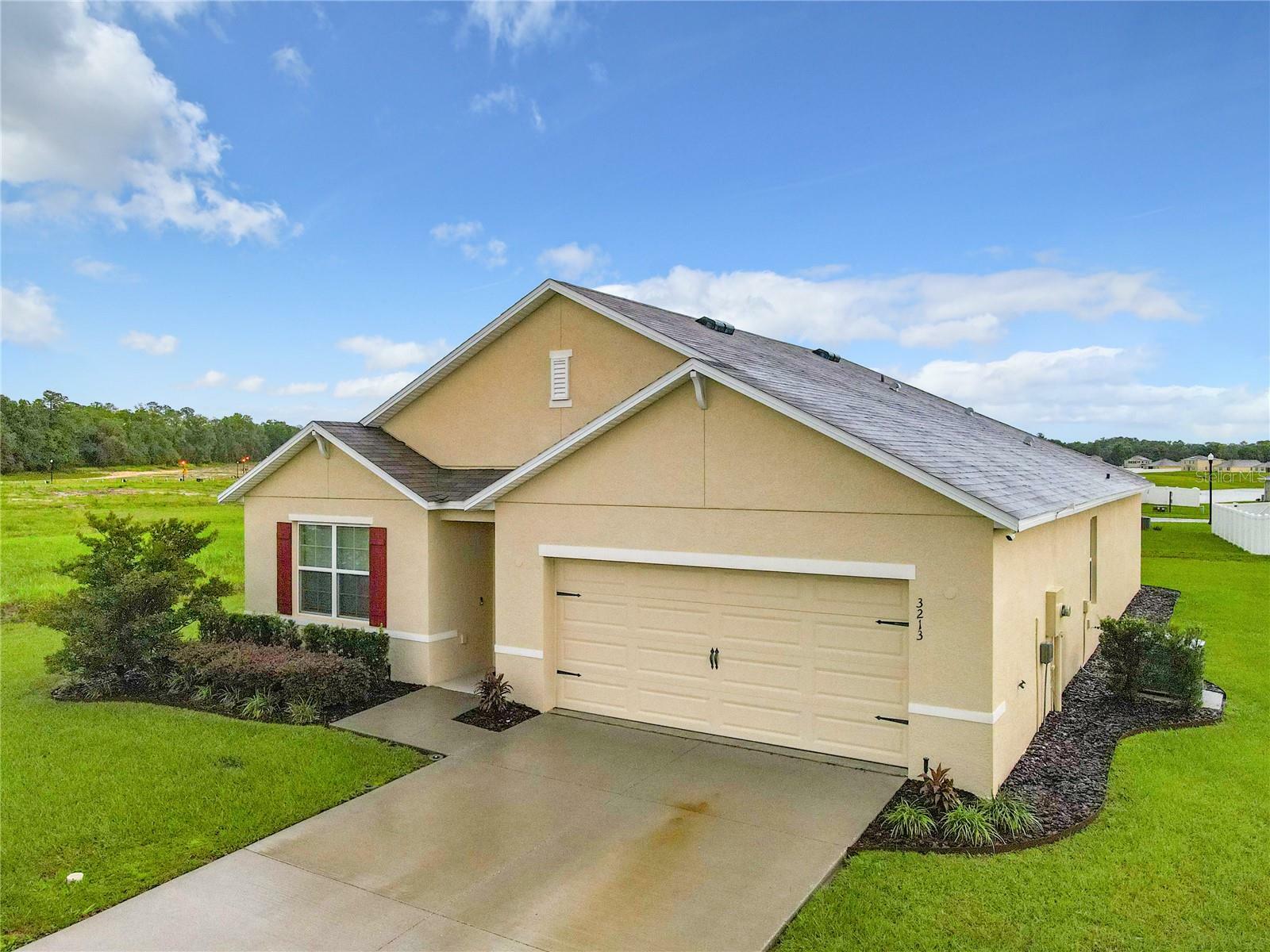 Property Photo:  3213 NE 42nd Road  FL 34470 