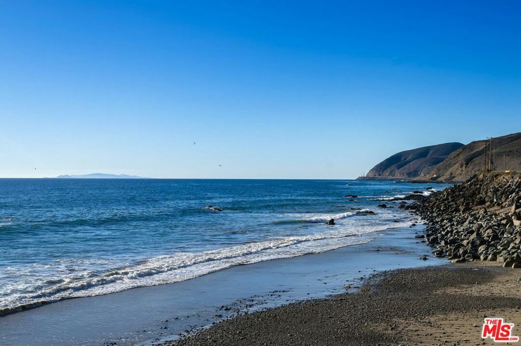 Property Photo:  43300 Pacific Coast Highway  CA 90265 