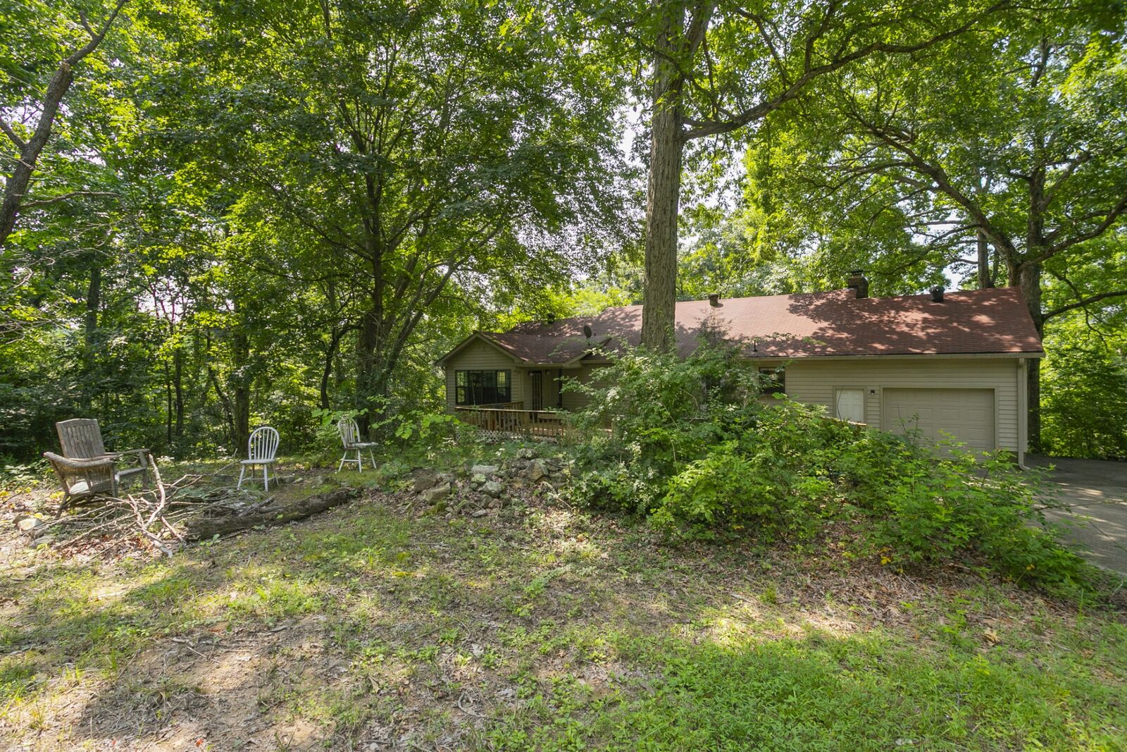 Property Photo:  5134 Eatons Creek Rd  TN 37218 