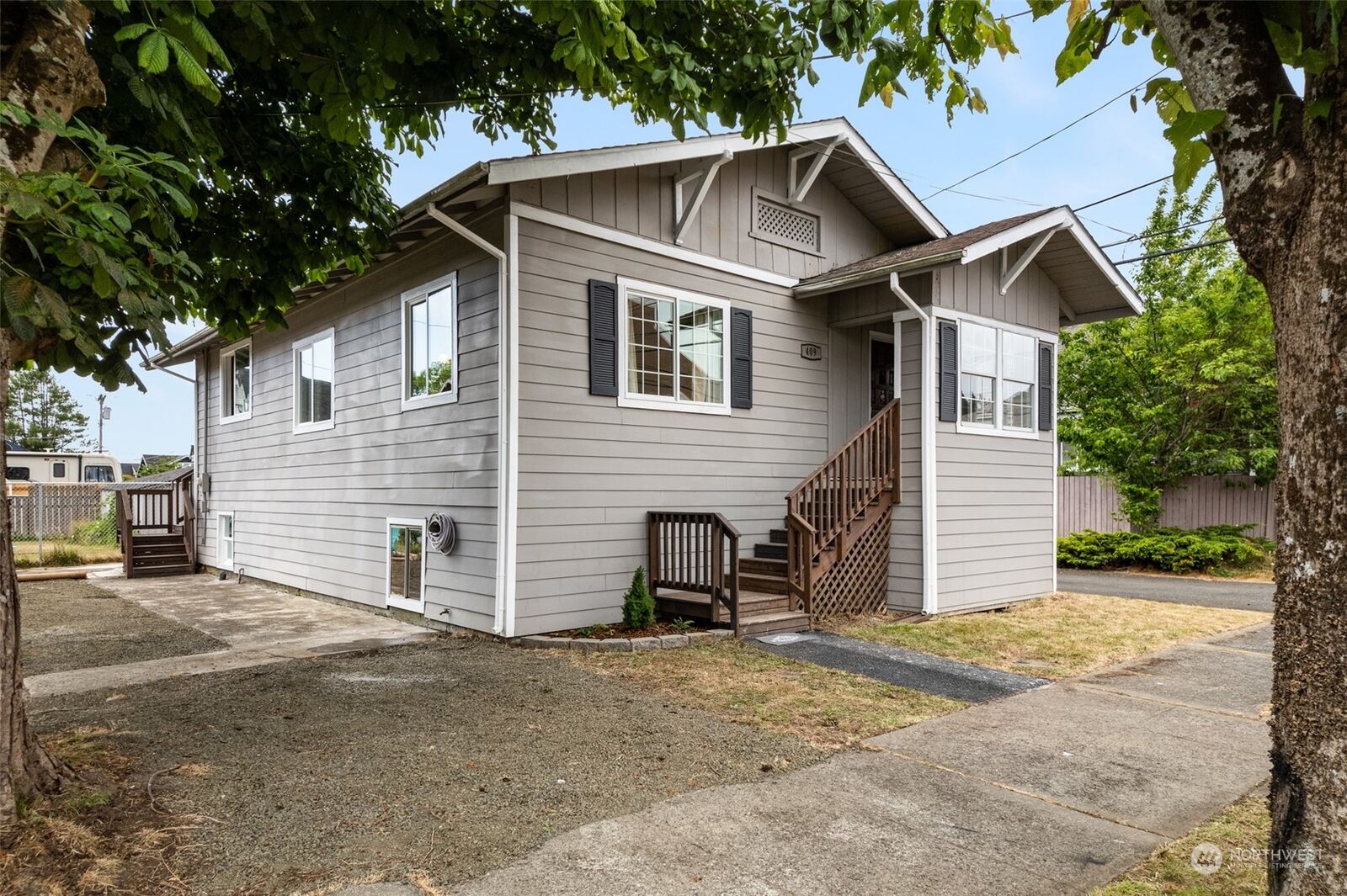 Property Photo:  409 N L Street  WA 98520 
