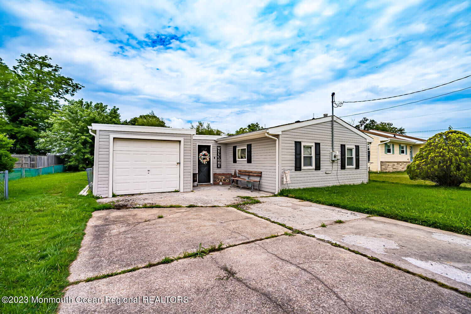 Property Photo:  304 W Cala Breeze Way  NJ 08087 