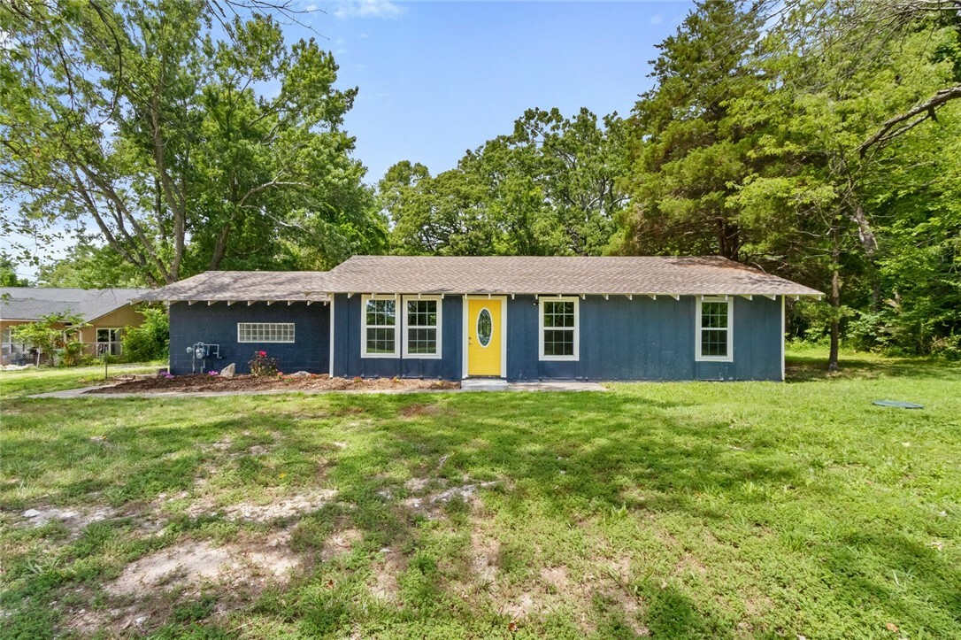 Property Photo:  12408 Cannon Road  AR 72756 