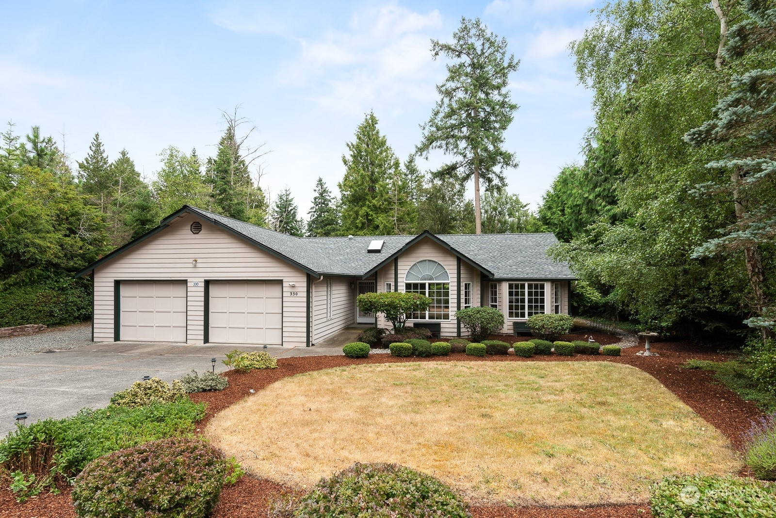 Property Photo:  330 Snohomish Drive  WA 98257 