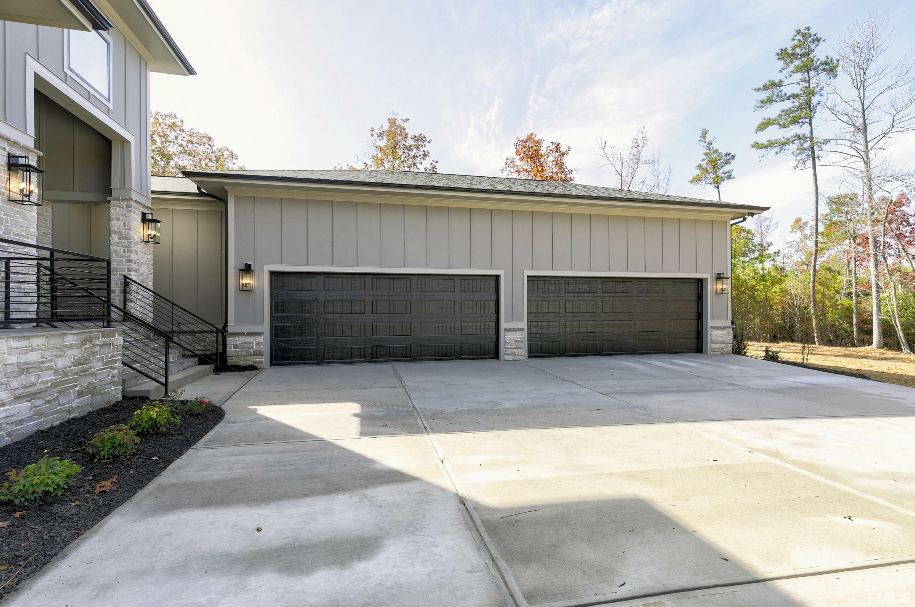 Property Photo: 315 Willow Oak Court NC 28326