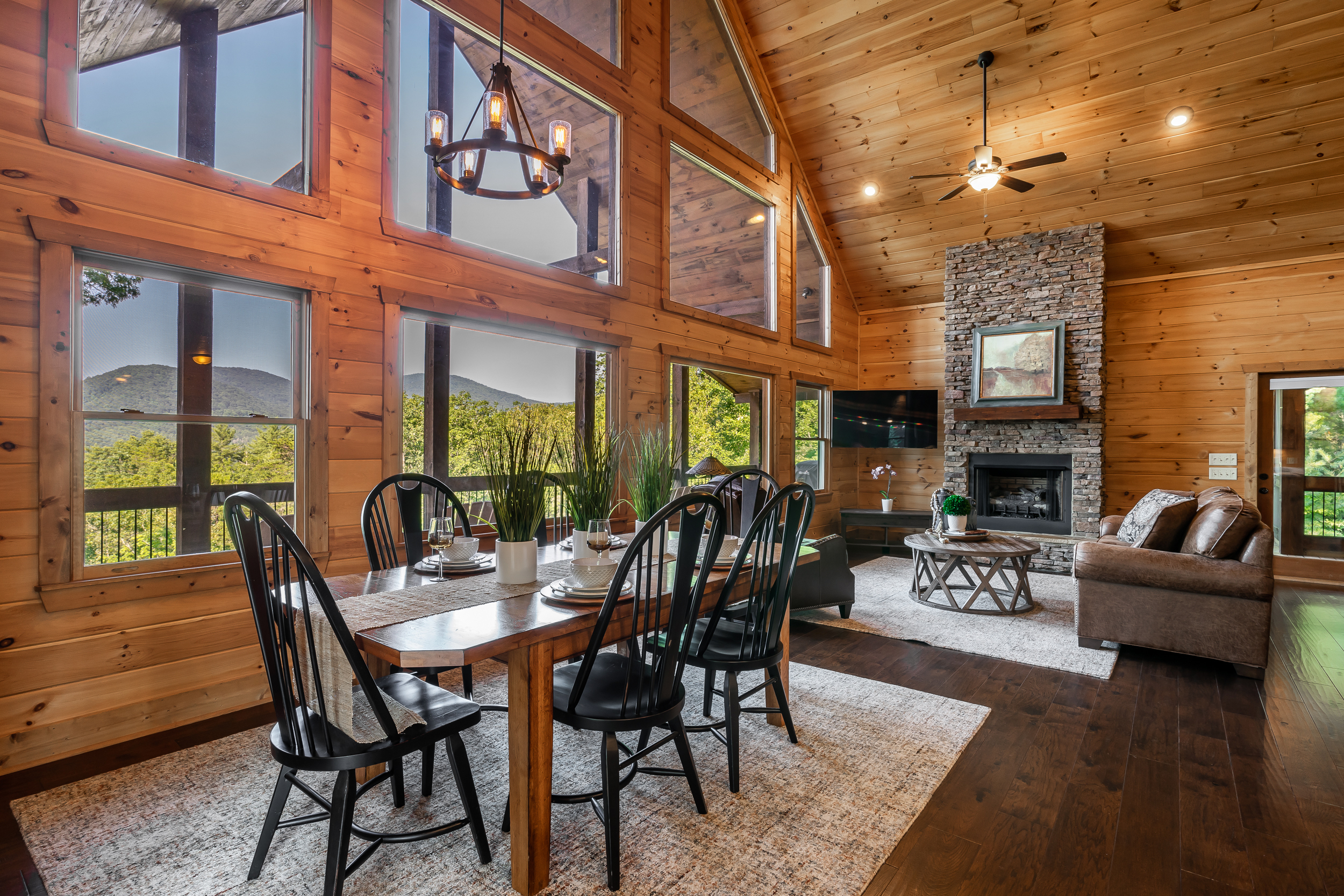 Property Photo:  42 Little Creek Overlook Drive  GA 30513 