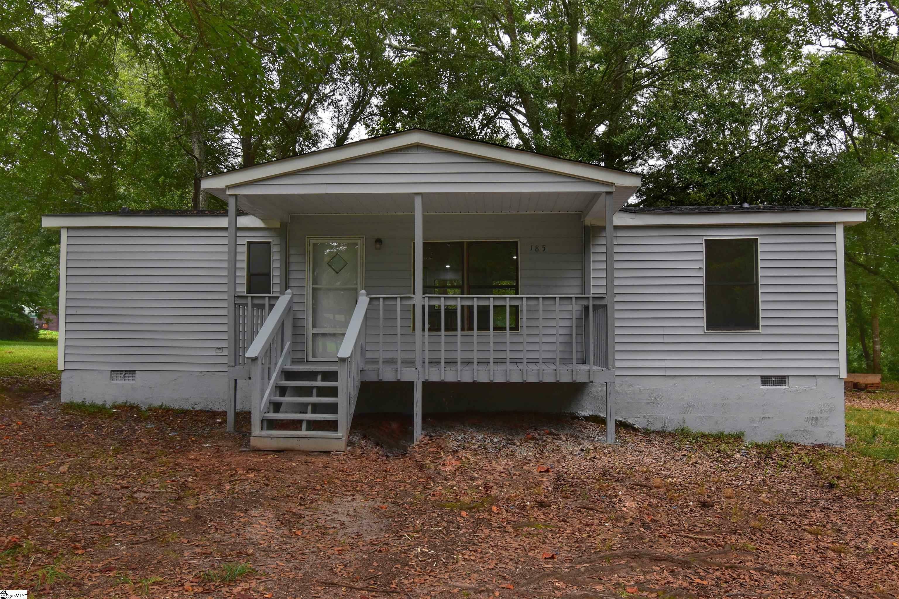 Property Photo:  186 Loop Street  SC 29385 