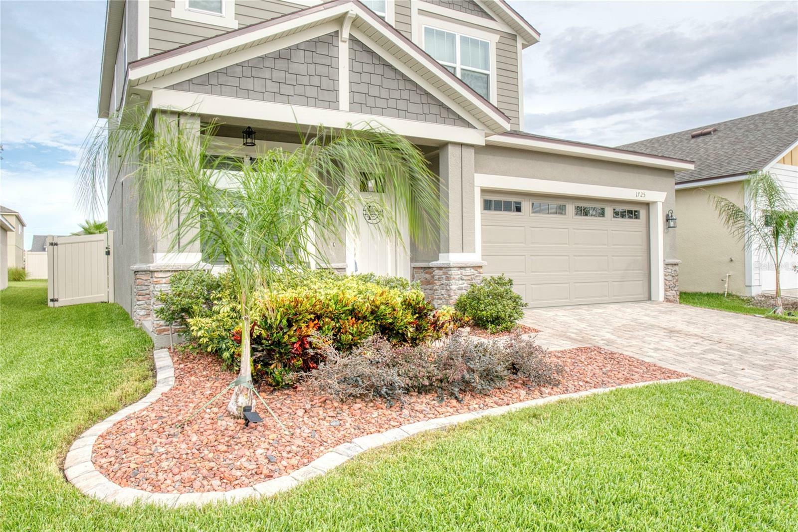 Property Photo: 1725 Felicity Lane FL 34744