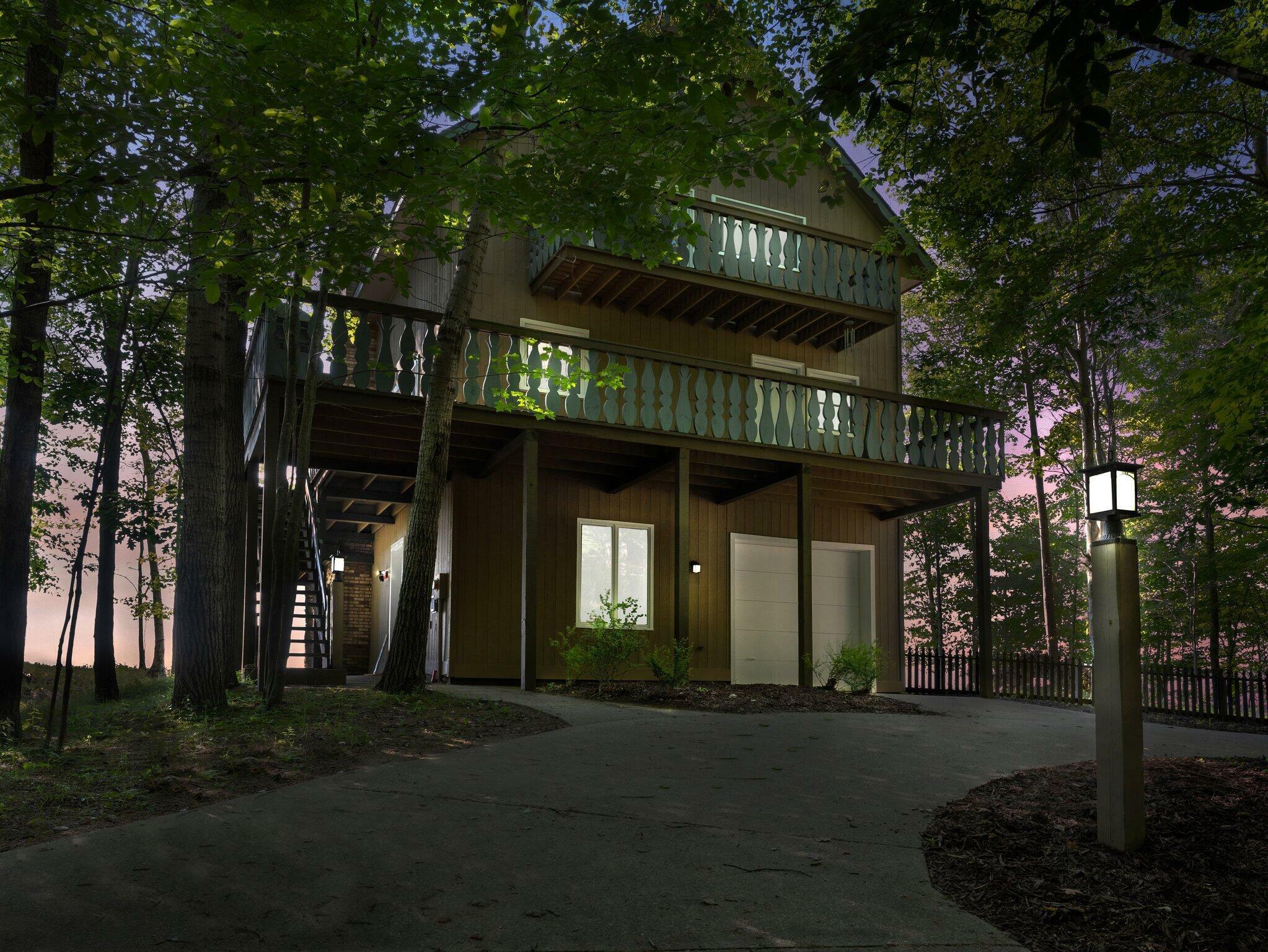 5018 W Fox Farm Road  Manistee MI 49660 photo