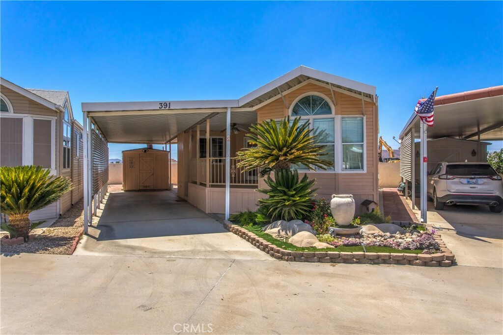 Property Photo:  1295 S Cawston Avenue 391  CA 92545 