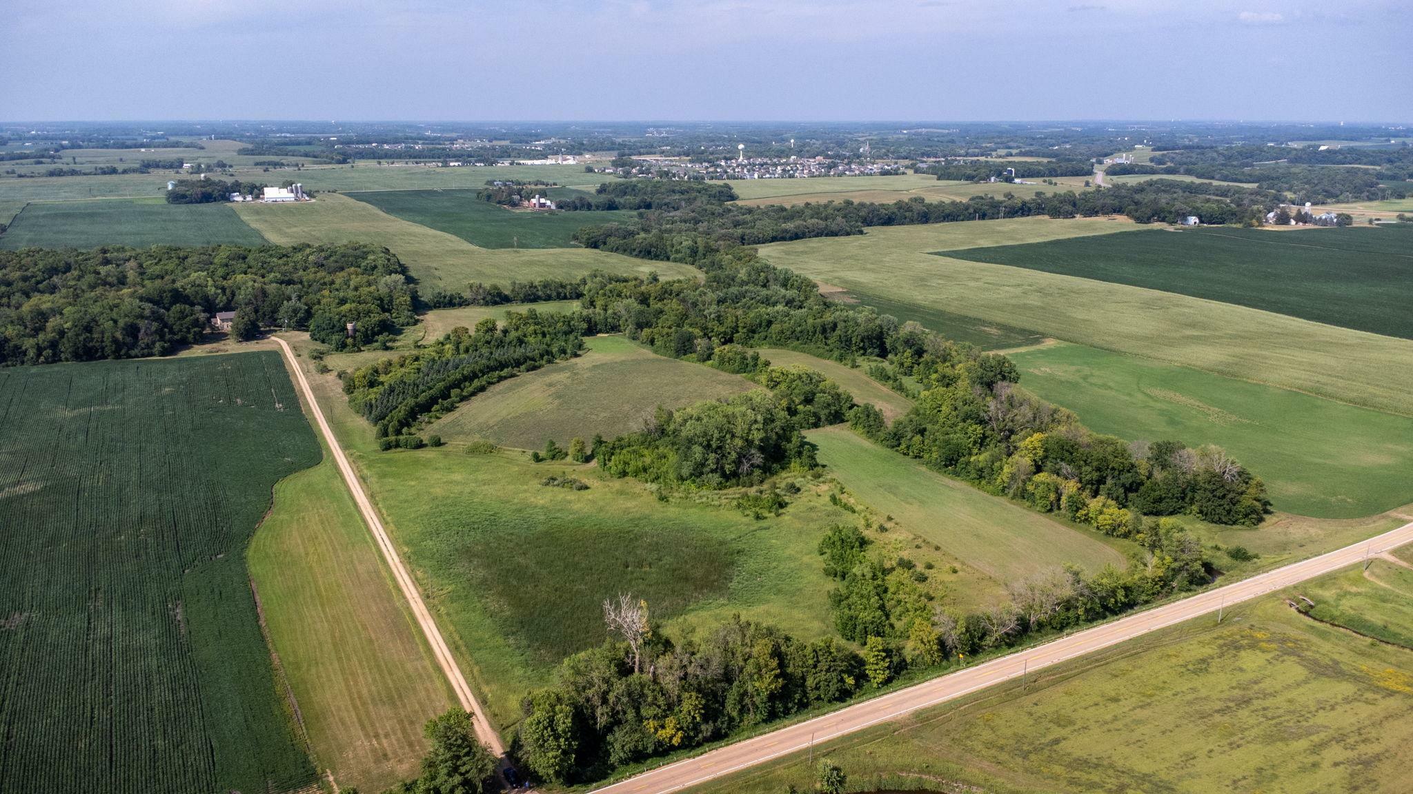 Property Photo: 11110 County Road 152 MN 55322