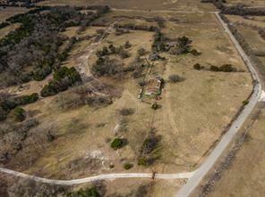 Property Photo:  3831 Jacks Loop  TX 76065 