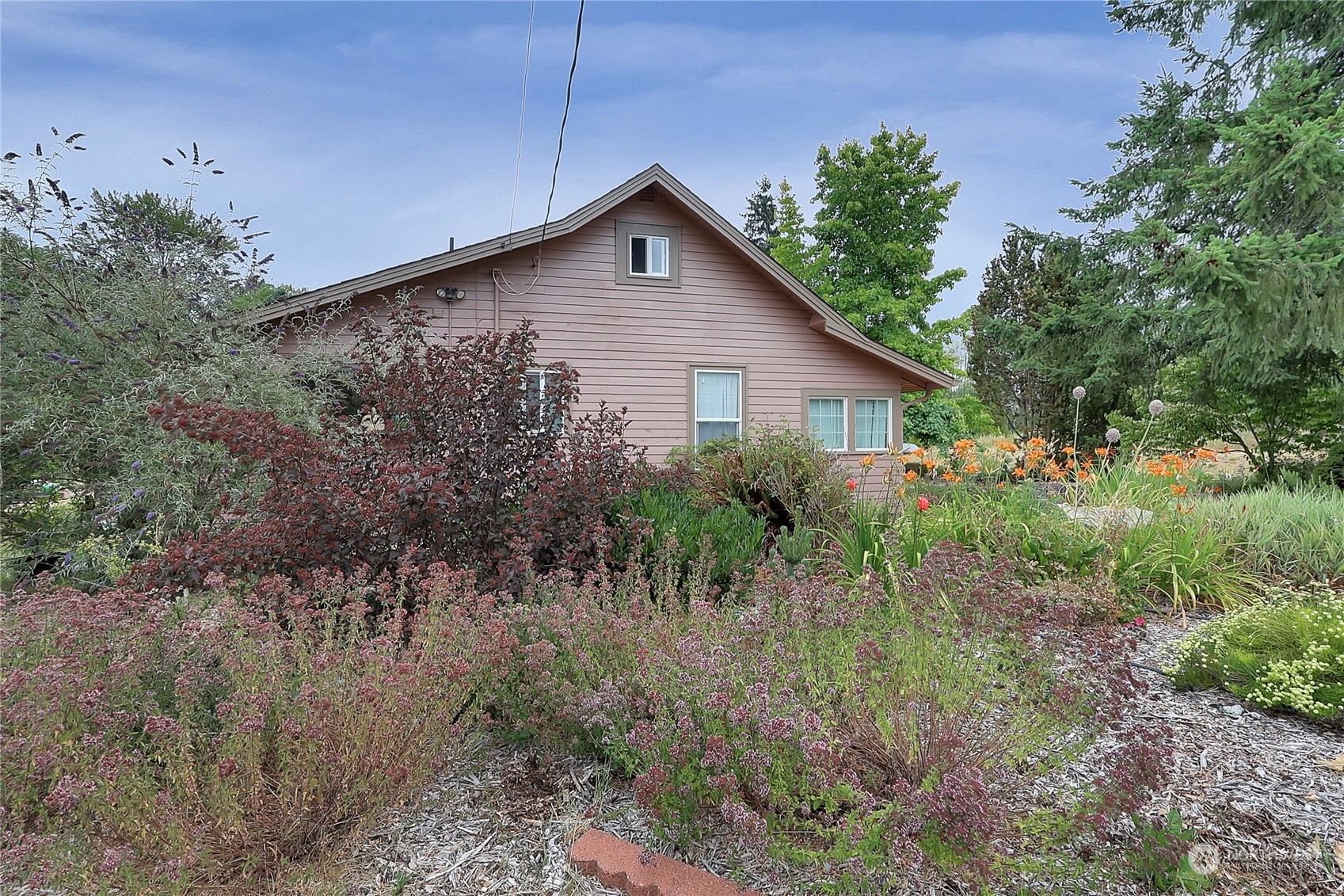 Property Photo: 1201 95th Street E WA 98445