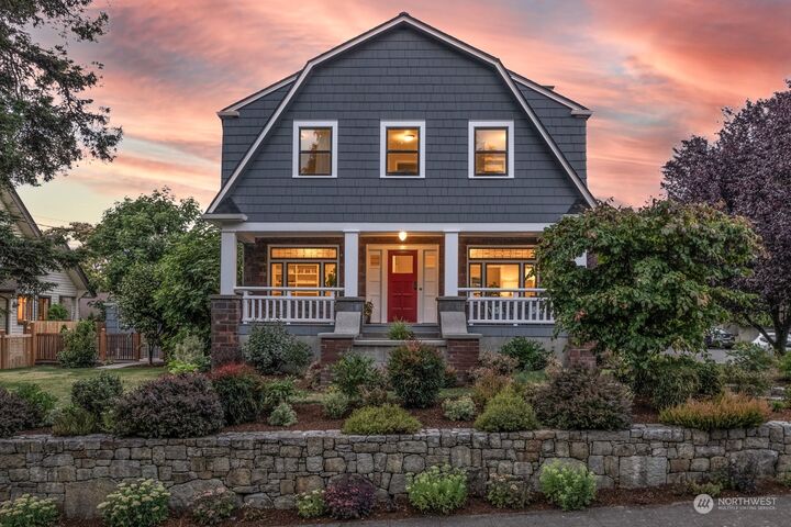 102 NW 76th Street  Seattle WA 98117 photo