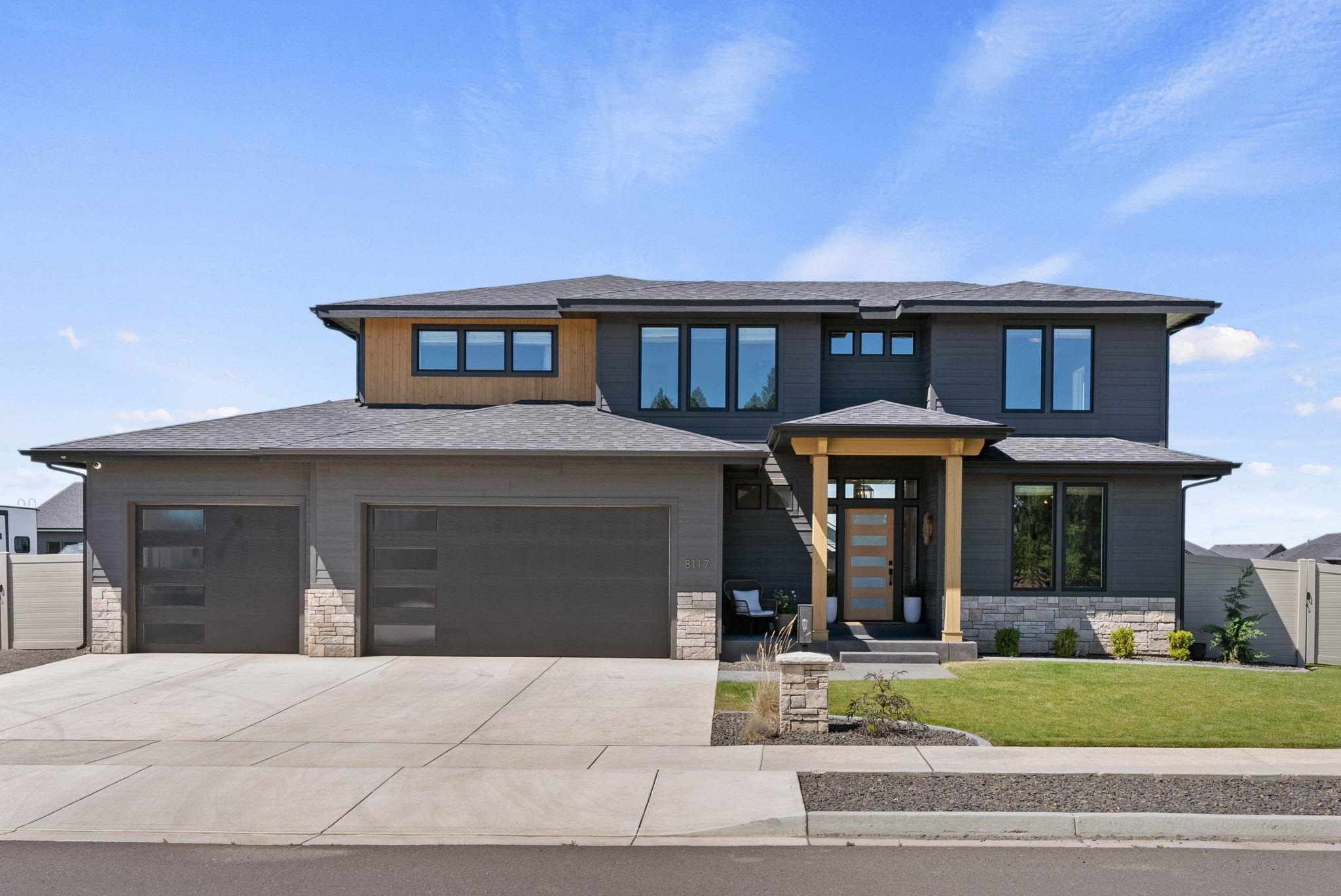 Property Photo: 8117 N Molly St WA 99208