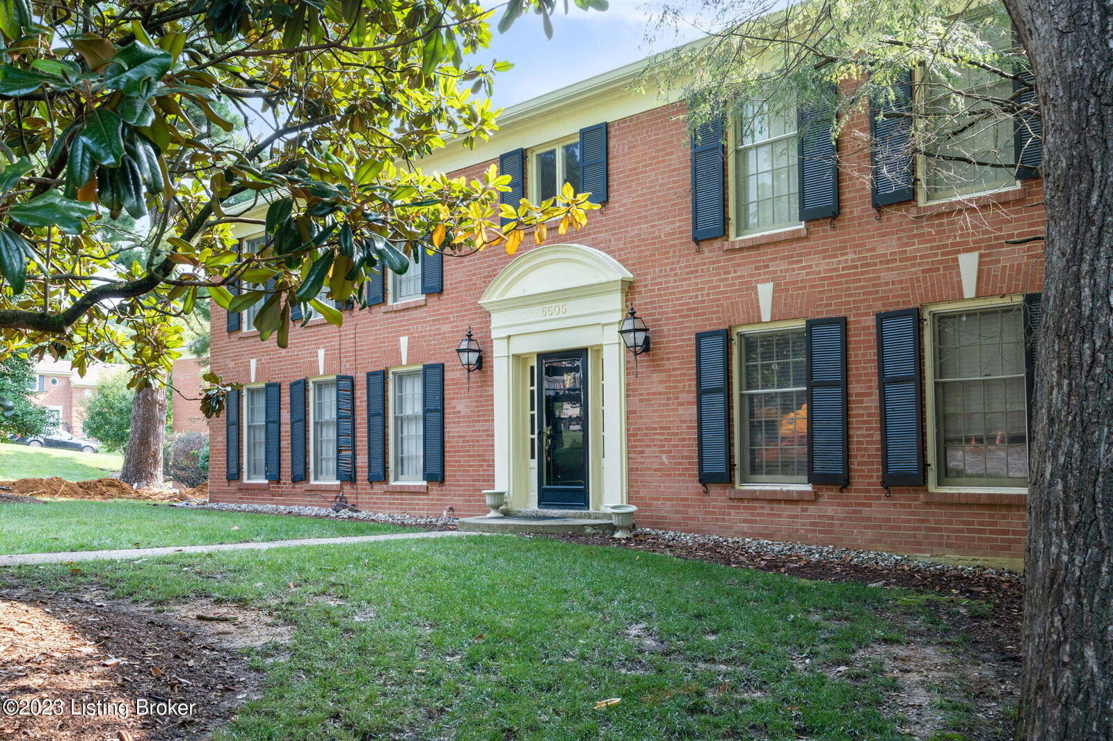 Property Photo:  6505 Deep Creek Dr 4  KY 40059 