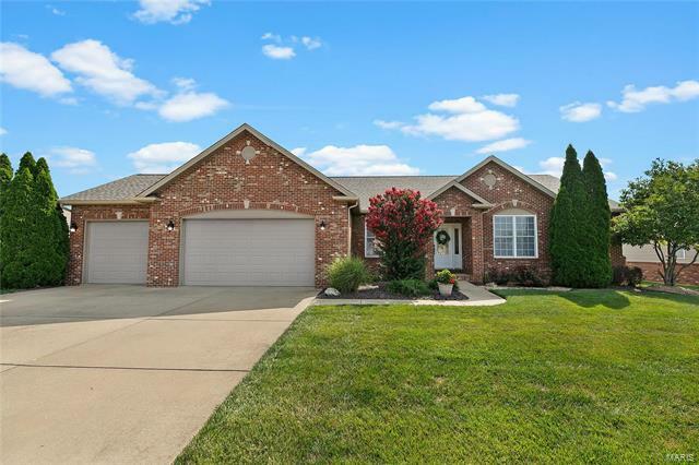 Property Photo: 4268 Redfield Drive IL 62226