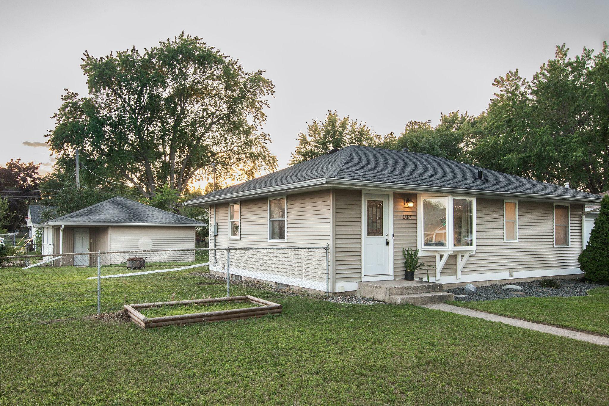 Property Photo: 8488 Granada Avenue S MN 55016