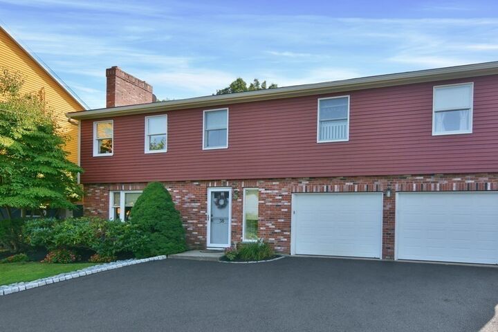 38 Mary Ellen Dr  Lynn MA 01904 photo