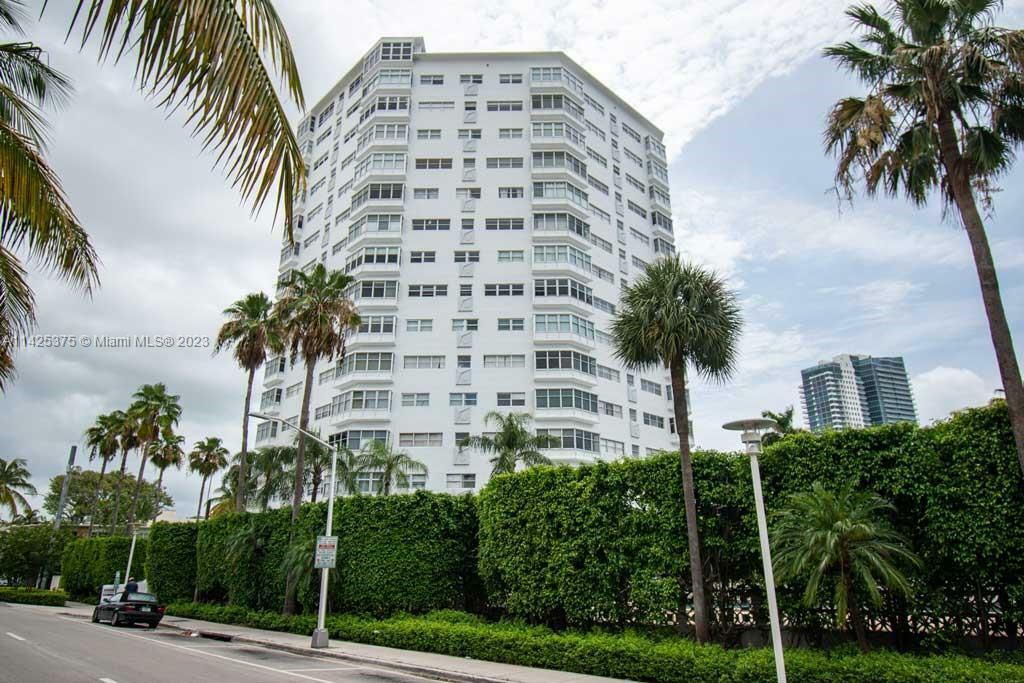Property Photo: 1881 Washington Ave 15C FL 33139
