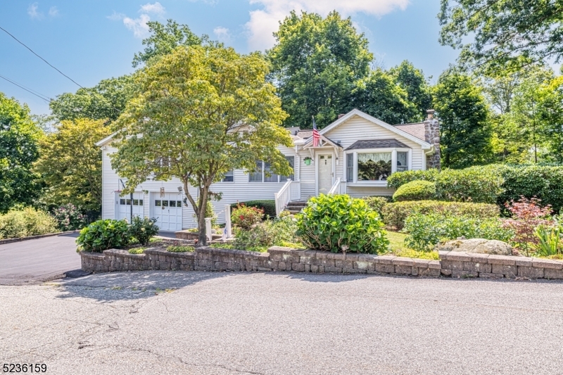 11 Cliffside Dr  West Milford Twp. NJ 07480 photo