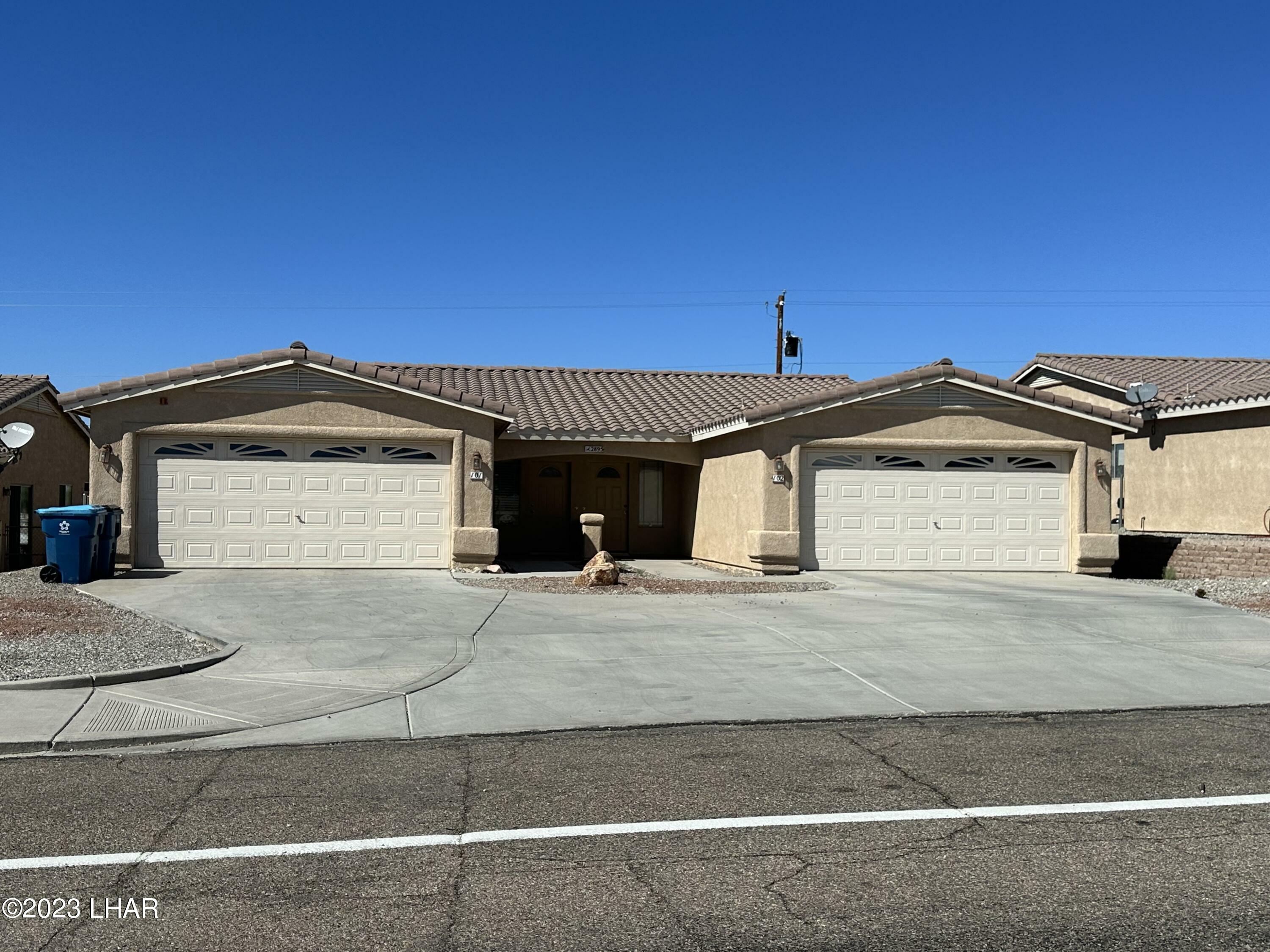 2895 Havasupai Blvd  Lake Havasu City AZ 86404 photo