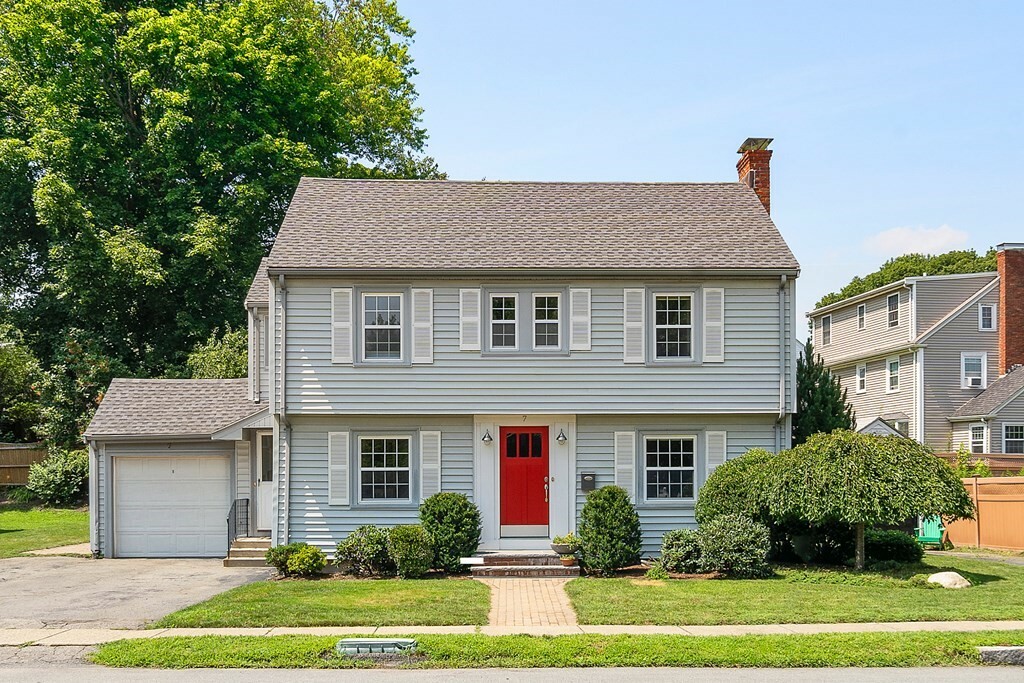 Property Photo:  7 Garrison Road  MA 02478 