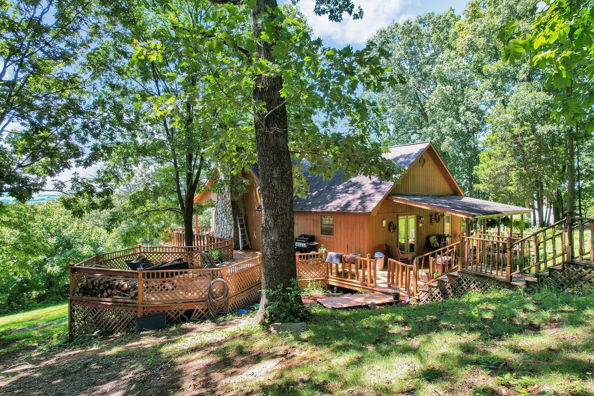 Property Photo:  827 Head Of Creek Road  TN 37874 