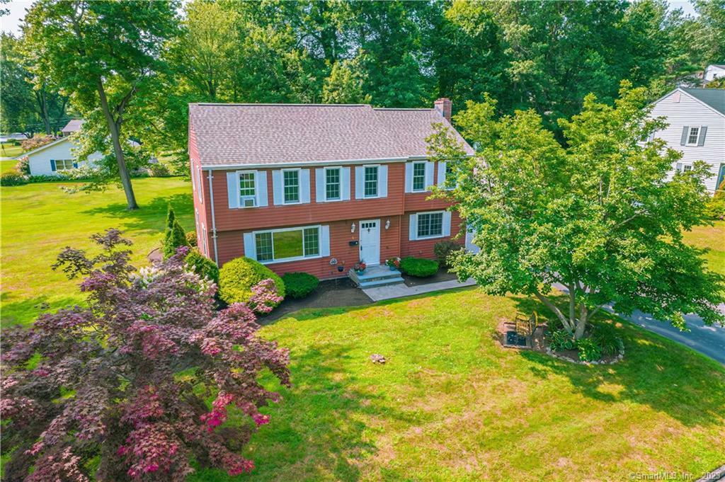 Property Photo: 5 Adams Lane CT 06117