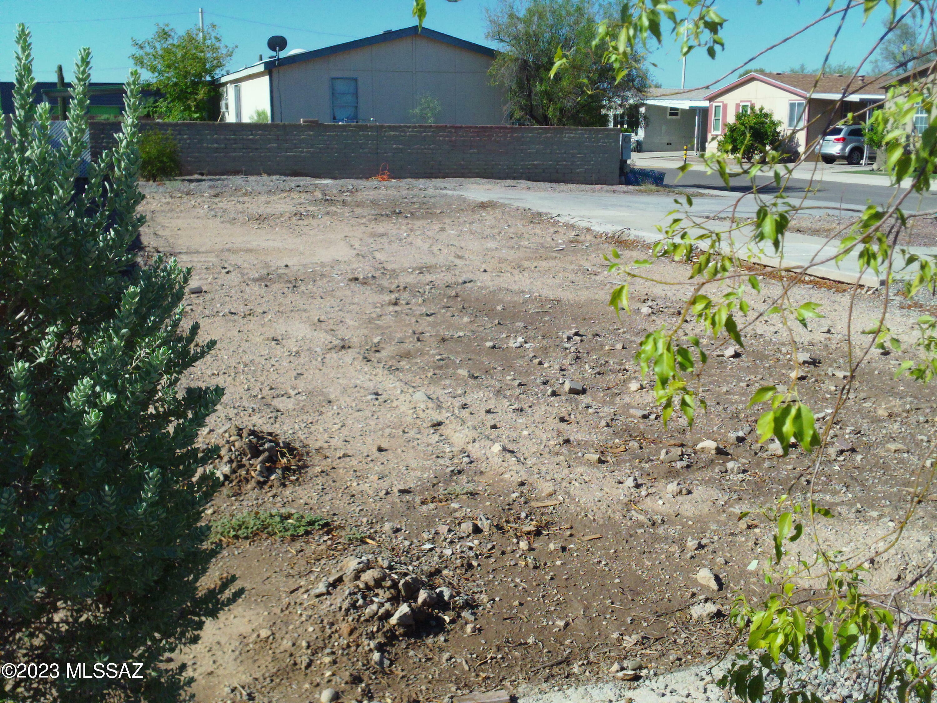 Property Photo:  1743 W Seabrooke Drive 43  AZ 85705 