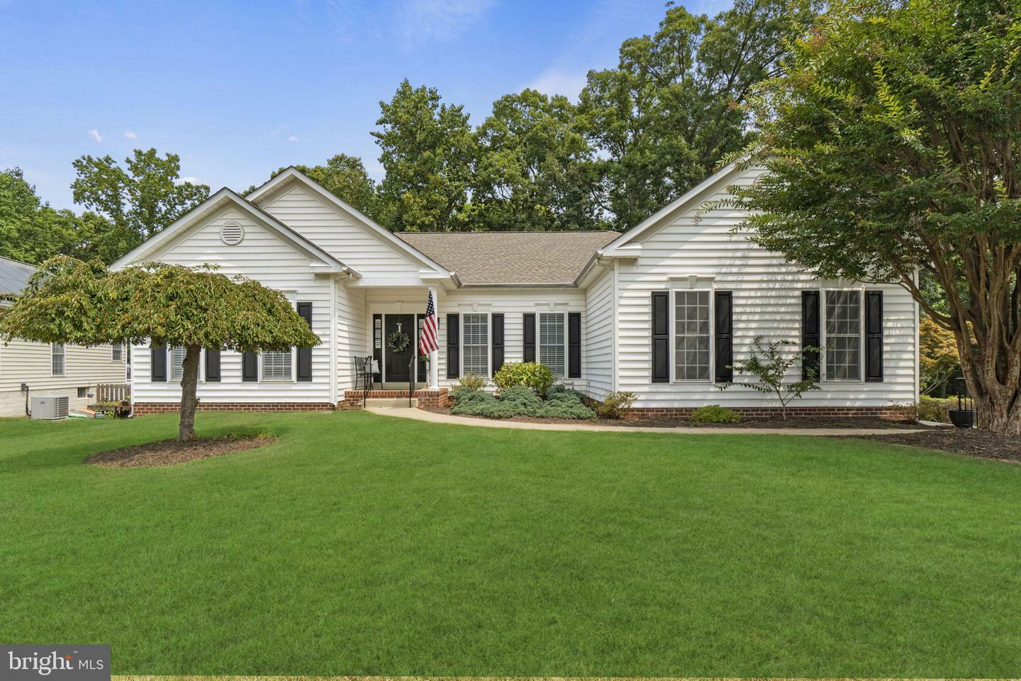 Property Photo:  3211 Cavalry Ridge Court  VA 22408 