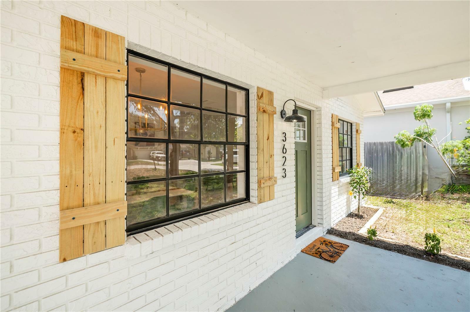 Property Photo: 3623 Ohio Avenue FL 33611