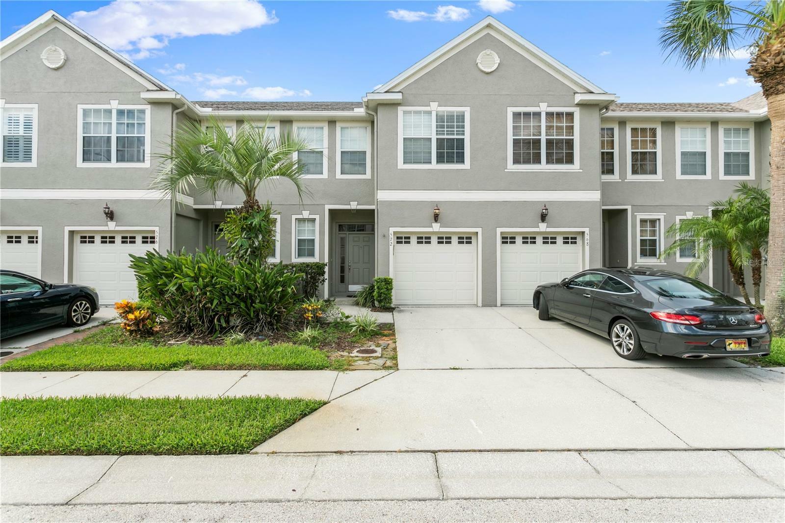 Property Photo:  572 Shoreham Court NE  FL 33716 