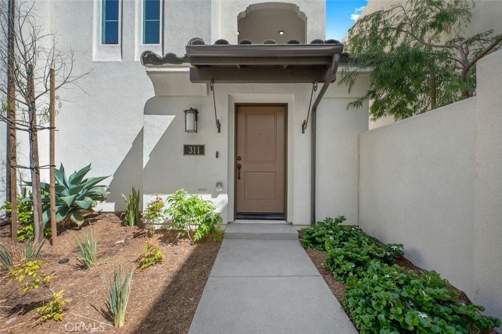 Property Photo:  311 Ford Road  CA 92627 