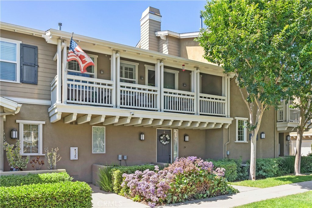 Property Photo:  24 Arabis Court 75  CA 92694 