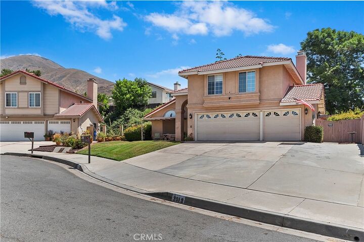 Property Photo:  3019 Roadrunner Court  CA 92346 