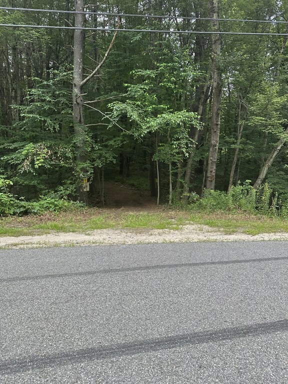 Property Photo: 61 Lancaster Rd MA 01503