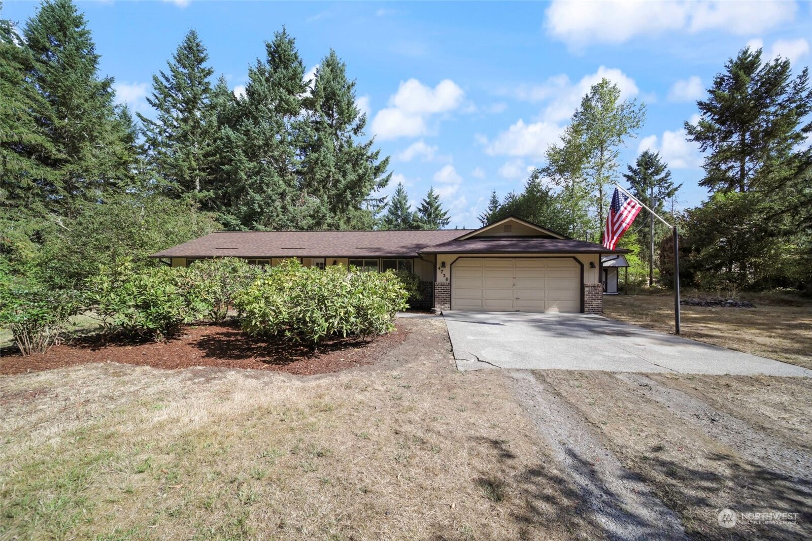 Property Photo:  4720 Offut Lake Road SE  WA 98589 