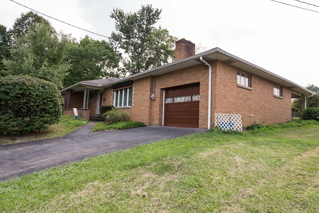 Property Photo:  628 Marple Ave  PA 15317 